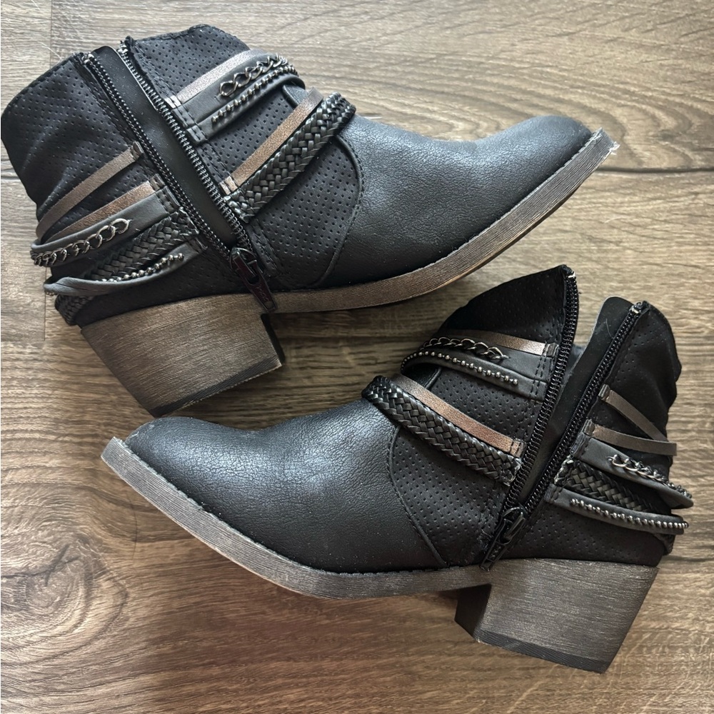 Ankle Booties